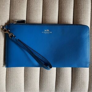 Coach Electric Blue Corner Zip Wristlet